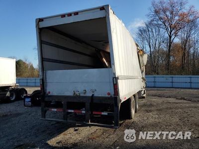 Czwarte zdjęcie samochodu z boku: 2010 FREIGHTLINER M2 106 MEDIUM DUTY VIN:1FVHCYBSXADAR1772 - miniatura