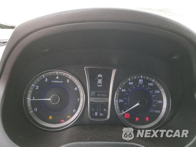 Zdjęcie 9 z 12 samochodu: 2012 HYUNDAI AZERA GLS VIN:KMHFH4JG0CA172688 - miniatura