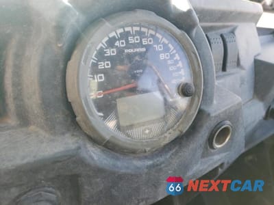 Zdjęcie 8 z 10 samochodu: 2017 POLARIS RZR XP 4 1000 EPS VIN:3NSVFE991HF932030 - miniatura