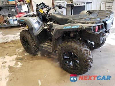 Trzecie zdjęcie samochodu z tyłu: 2021 CAN-AM OUTLANDER 850 VIN:3JBLGAU40MJ000048 - miniatura