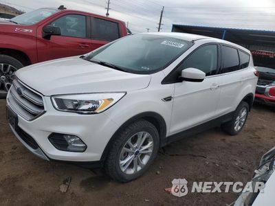 2019 FORD ESCAPE SE 1FMCU9GD8KUC26714 - główne zdjęcie licytacji z USA - miniatura