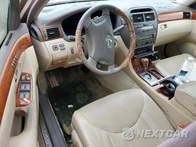Zdjęcie 8 z 12 samochodu: 2006 LEXUS LS 430 VIN:JTHBN36F365043328 - miniatura