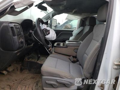 Zdjęcie 7 z 12 samochodu: 2019 GMC SIERRA K2500 HEAVY DUTY VIN:2GT22NEG6K1123122 - miniatura