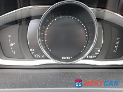 Zdjęcie 9 z 12 samochodu: 2018 VOLVO S60 INSCRIPTION VIN:LYV402TK0JB180482 - miniatura