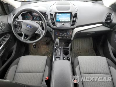 Zdjęcie 8 z 12 samochodu: 2019 FORD ESCAPE SE VIN:1FMCU9GD8KUC26714 - miniatura