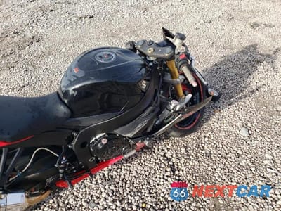 Piąte zdjęcie samochodu w środku: 2014 SUZUKI GSX-R750 VIN:JS1GR7MA3E2101197 - miniatura