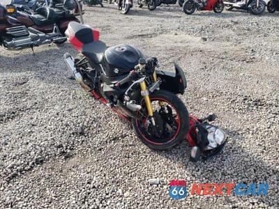 2014 SUZUKI GSX-R750 JS1GR7MA3E2101197 - główne zdjęcie licytacji z USA - miniatura