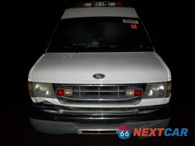 Piąte zdjęcie samochodu w środku: 2001 FORD ECONOLINE E350 SUPER DUTY VAN VIN:1FDSS34F41HA80887 - miniatura