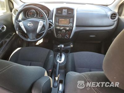 Zdjęcie 8 z 12 samochodu: 2017 NISSAN VERSA S VIN:3N1CN7AP5HL891732 - miniatura