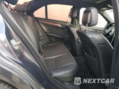 Zdjęcie 10 z 12 samochodu: 2009 MERCEDES-BENZ C 300 4MATIC VIN:WDDGF81X39R077399 - miniatura