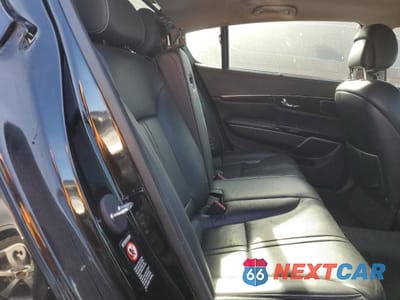 Zdjęcie 10 z 13 samochodu: 2015 KIA K900 VIN:KNALW4D49F6023490 - miniatura