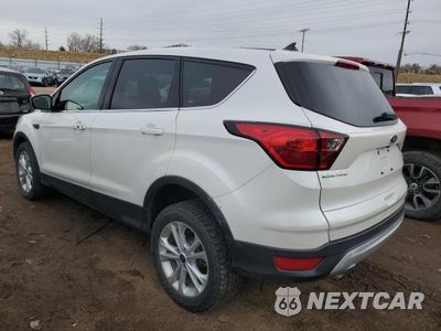 Drugie zdjęcie samochodu z przodu: 2019 FORD ESCAPE SE VIN:1FMCU9GD8KUC26714 - miniatura
