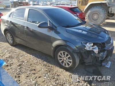 Czwarte zdjęcie samochodu z boku: 2018 CHEVROLET SONIC LT VIN:1G1JD5SH9J4140317 - miniatura
