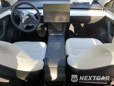 Zdjęcie 8 z 12 samochodu: 2023 TESLA MODEL 3 VIN:5YJ3E1EBXPF594025 - miniatura