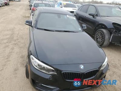 Piąte zdjęcie samochodu w środku: 2016 BMW 228 XI SULEV VIN:WBA1G9C55GVX97111 - miniatura
