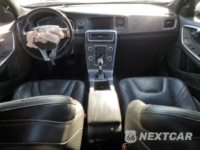 Zdjęcie 8 z 12 samochodu: 2016 VOLVO S60 PREMIER VIN:YV126MFK0G2399153 - miniatura