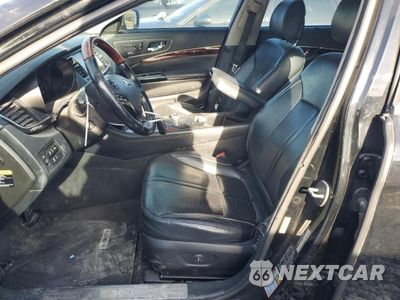 Zdjęcie 7 z 13 samochodu: 2015 KIA K900 VIN:KNALW4D49F6023490 - miniatura