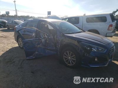 Czwarte zdjęcie samochodu z boku: 2018 HYUNDAI SONATA SE VIN:5NPE24AF6JH701849 - miniatura