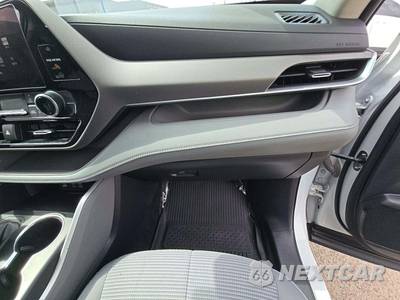 2023 Toyota Highlander L - zdjęcie 17 z 23 - miniatura