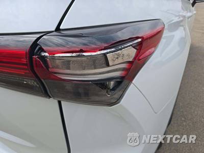 2023 Toyota Highlander L - zdjęcie 21 z 23 - miniatura