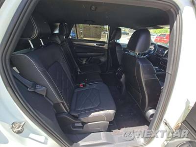 2024 Volkswagen Atlas Cross Sport 2.0T SE w/Technology - zdjęcie 13 z 18 - miniatura