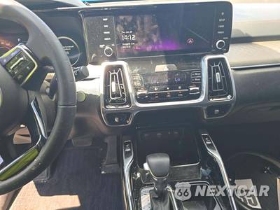 2023 Kia Sorento SX - zdjęcie 7 z 25 - miniatura