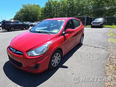 2013 Hyundai Accent GS Hatchback - zdjęcie 1 z 23 - miniatura
