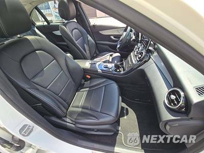 2018 Mercedes-Benz C 300 Sedan - zdjęcie 15 z 24 - miniatura
