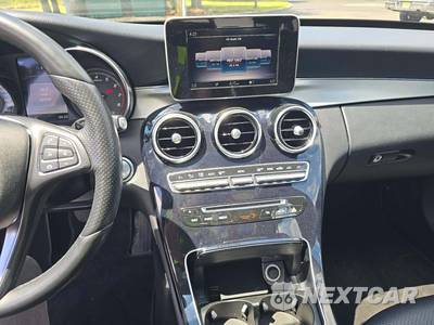 2018 Mercedes-Benz C 300 Sedan - zdjęcie 7 z 24 - miniatura