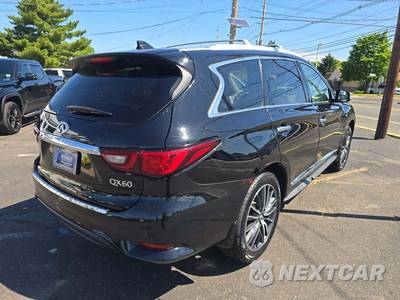 2019 INFINITI QX60 LUXE - zdjęcie 3 z 24 - miniatura