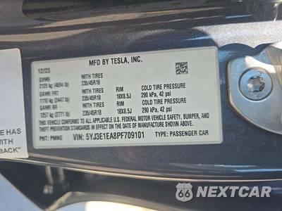 2023 Tesla Model 3 Standard Range - zdjęcie 2 z 23 - miniatura