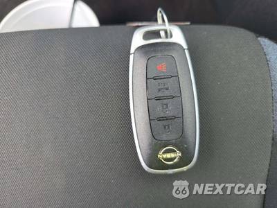 2024 Nissan Versa SV - zdjęcie 8 z 30 - miniatura