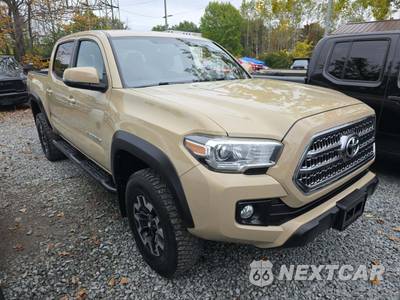 2017 Toyota Tacoma TRD Off-Road Crew Cab Medium Bed - zdjęcie 4 z 24 - miniatura