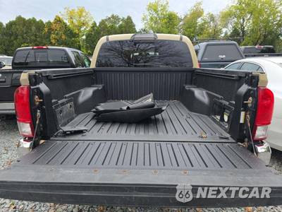 2017 Toyota Tacoma TRD Off-Road Crew Cab Medium Bed - zdjęcie 14 z 24 - miniatura
