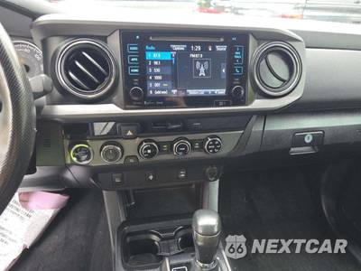 2017 Toyota Tacoma TRD Off-Road Crew Cab Medium Bed - zdjęcie 10 z 24 - miniatura