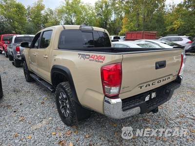 2017 Toyota Tacoma TRD Off-Road Crew Cab Medium Bed - zdjęcie 2 z 24 - miniatura