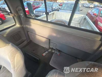 2004 Toyota Tacoma Extended Cab Long Bed - zdjęcie 13 z 27 - miniatura