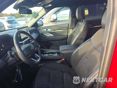2025 Ford Explorer ST - zdjęcie 6 z 23 - miniatura