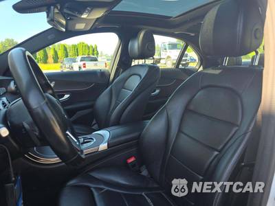 2019 Mercedes-Benz C 300 4MATIC Sedan - zdjęcie 6 z 27 - miniatura