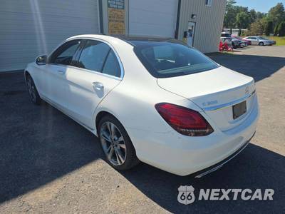 2019 Mercedes-Benz C 300 4MATIC Sedan - zdjęcie 2 z 27 - miniatura