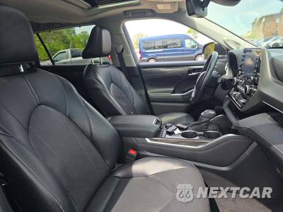 2022 Toyota Highlander Limited - zdjęcie 19 z 23 - miniatura