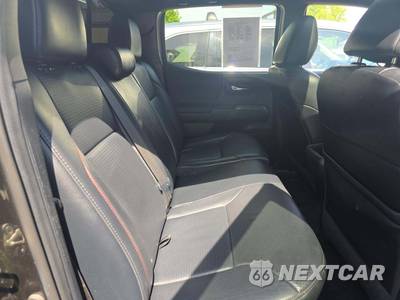 2019 Toyota Tacoma TRD Pro Crew Cab Medium Bed - zdjęcie 16 z 22 - miniatura