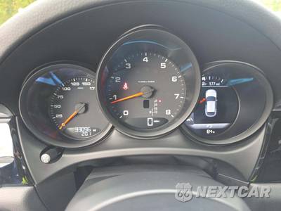 2017 Porsche Macan - zdjęcie 9 z 22 - miniatura