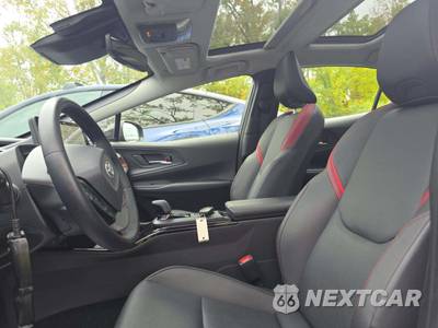 2024 Toyota Prius Prime XSE - zdjęcie 6 z 22 - miniatura
