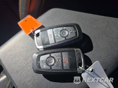 2022 Ford Bronco Badlands Advanced - zdjęcie 8 z 24 - miniatura