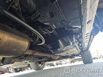 2013 Toyota Highlander SE - zdjęcie 17 z 28 - miniatura