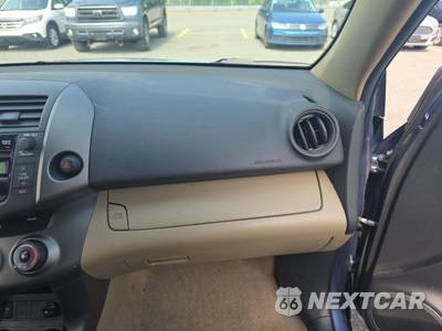 2011 Toyota RAV4 - zdjęcie 19 z 29 - miniatura