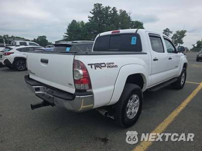 2015 Toyota Tacoma Crew Cab Medium Bed - zdjęcie 3 z 28 - miniatura