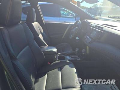2017 Toyota RAV4 Hybrid SE - zdjęcie 18 z 27 - miniatura