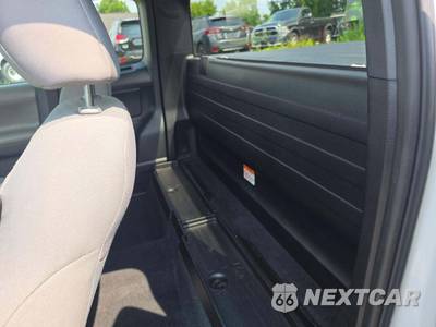 2021 Toyota Tacoma SR Extended Cab Long Bed - zdjęcie 13 z 24 - miniatura